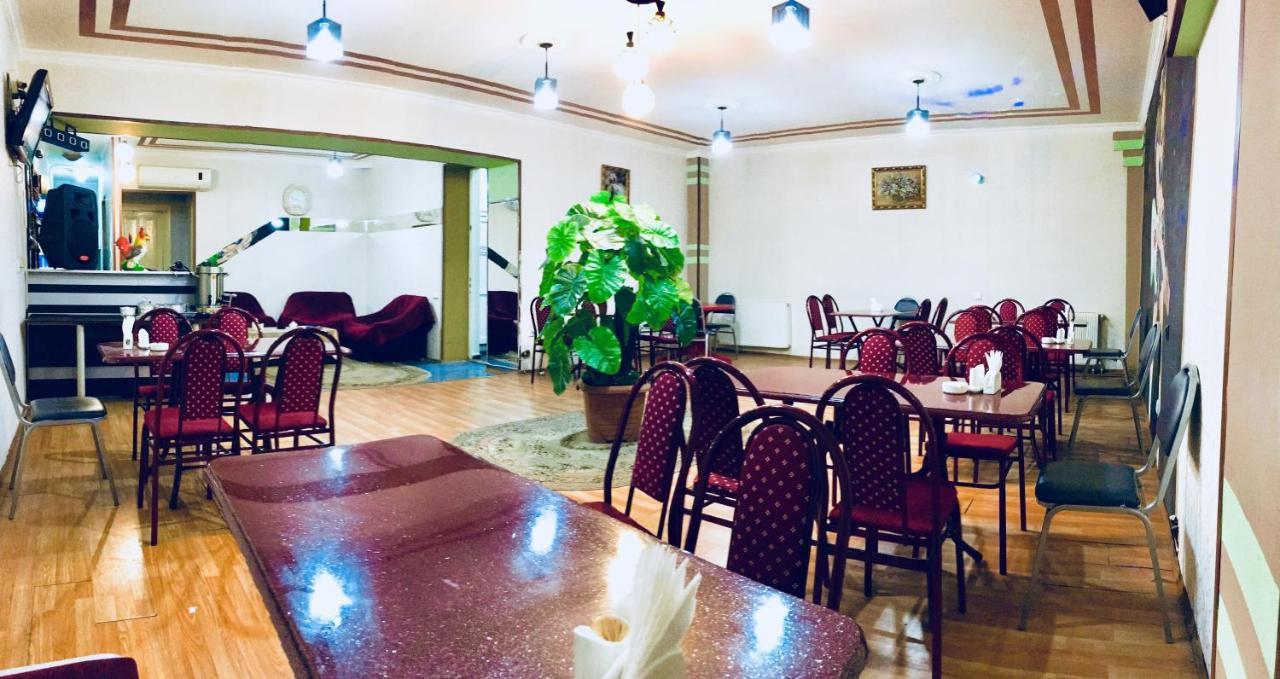 Hotel Nice Tbilisi Exteriör bild
